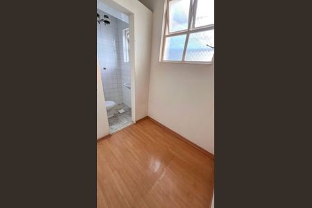 Apartamento à venda com 180m², 4 quartos e 1 vagaQuarto de Serviço