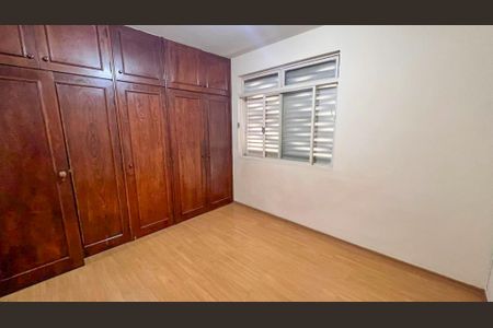 Apartamento à venda com 180m², 4 quartos e 1 vagaSuite