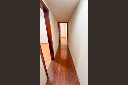 Apartamento à venda com 180m², 4 quartos e 1 vagaCorredor