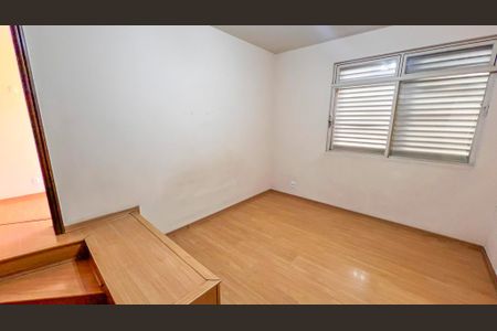 Apartamento à venda com 180m², 4 quartos e 1 vagaQuarto 1