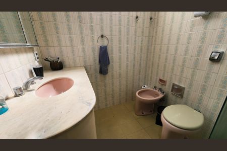 Apartamento à venda com 197m², 3 quartos e 1 vagaBanheiro