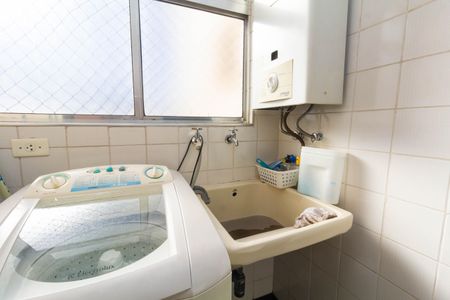 Apartamento à venda com 70m², 3 quartos e 1 vagaÁrea de Serviço