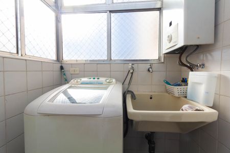 Apartamento à venda com 70m², 3 quartos e 1 vagaÁrea de Serviço