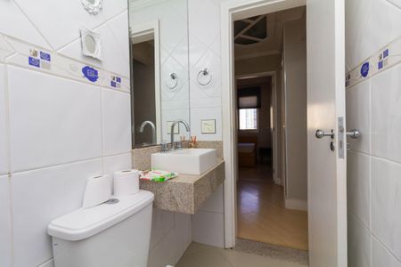 Apartamento à venda com 70m², 3 quartos e 1 vagaBanheiro 2