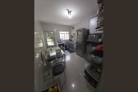 Casa à venda com 110m², 2 quartos e 1 vagaFoto 25