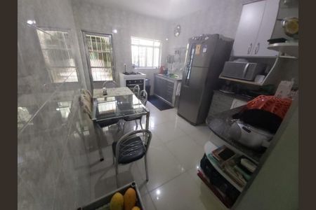 Casa à venda com 110m², 2 quartos e 1 vagaFoto 27