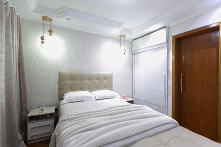 Casa de condomínio à venda com 62m², 2 quartos e 1 vagaQuarto 1