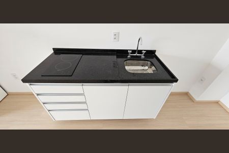 Studio para alugar com 30m², 1 quarto e sem vaga Studio para alugar com 30m², 1 quarto e sem vagaCozinha