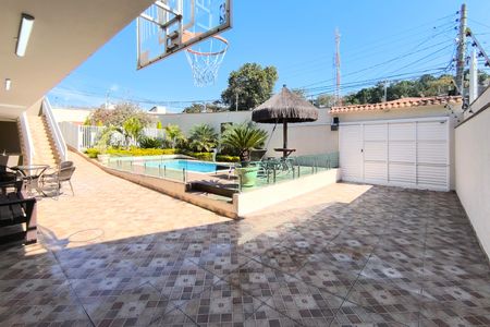 Casa à venda com 520m², 3 quartos e 6 vagasÁrea comum - Quintal