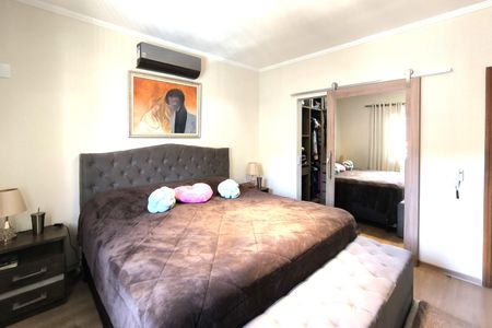 Casa à venda com 520m², 3 quartos e 6 vagasSuíte