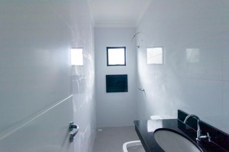 Casa para alugar com 92m², 3 quartos e 3 vagas Casa para alugar com 92m², 3 quartos e 3 vagasBanheiro Social