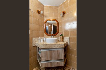 Apartamento à venda com 65m², 2 quartos e 1 vaga Apartamento à venda com 65m², 2 quartos e 1 vagaBanheiro