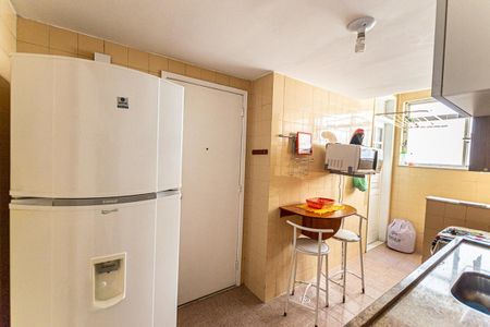 Apartamento à venda com 65m², 2 quartos e 1 vaga Apartamento à venda com 65m², 2 quartos e 1 vagaCozinha
