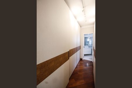 Apartamento à venda com 400m², 4 quartos e 5 vagasBanheiro da Suíte 1