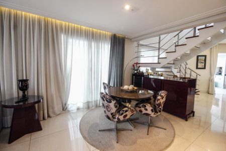 Apartamento à venda com 400m², 4 quartos e 5 vagasSala