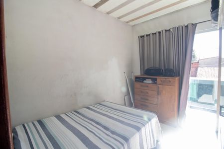 Casa à venda com 120m², 2 quartos e 2 vagas Casa à venda com 120m², 2 quartos e 2 vagasQuarto