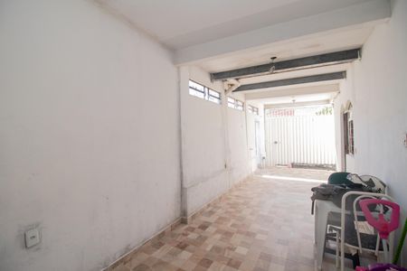 Casa à venda com 120m², 2 quartos e 2 vagas Casa à venda com 120m², 2 quartos e 2 vagasÁrea de Serviço
