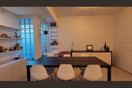 Apartamento à venda com 71m², 2 quartos e 2 vagas Apartamento à venda com 71m², 2 quartos e 2 vagasSala
