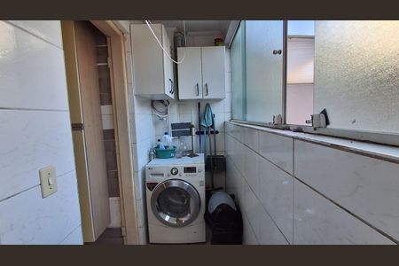 Apartamento à venda com 71m², 2 quartos e 2 vagas Apartamento à venda com 71m², 2 quartos e 2 vagasÁrea de Serviço