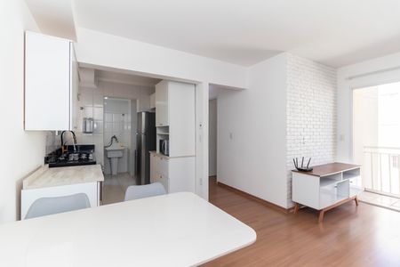 Apartamento à venda com 56m², 2 quartos e 1 vaga Apartamento à venda com 56m², 2 quartos e 1 vagaSala