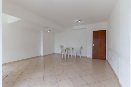 Apartamento à venda com 56m², 2 quartos e 1 vaga Apartamento à venda com 56m², 2 quartos e 1 vagaÁrea comum - Salão de festas