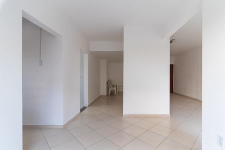 Apartamento à venda com 56m², 2 quartos e 1 vaga Apartamento à venda com 56m², 2 quartos e 1 vagaÁrea comum - Salão de festas