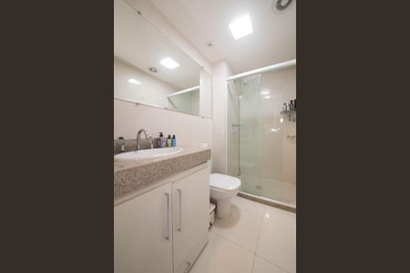 Apartamento à venda com 74m², 1 quarto e 1 vagaBanheiro