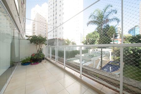 Apartamento à venda com 74m², 1 quarto e 1 vagaVaranda