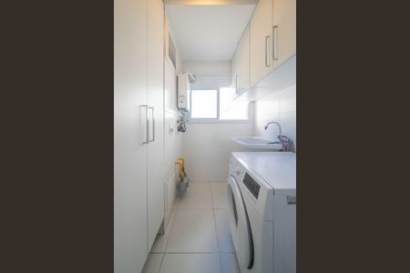 Apartamento à venda com 74m², 1 quarto e 1 vagaLavanderia