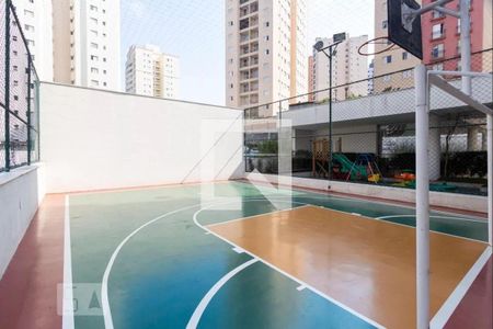 Apartamento à venda com 74m², 1 quarto e 1 vagaQuadra