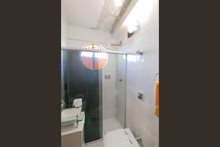 Casa à venda com 420m², 4 quartos e 4 vagas Casa à venda com 420m², 4 quartos e 4 vagasBanheiro 3