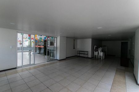 Apartamento para alugar com 70m², 3 quartos e 1 vaga Apartamento para alugar com 70m², 3 quartos e 1 vagaÁrea comum - Salão de festas