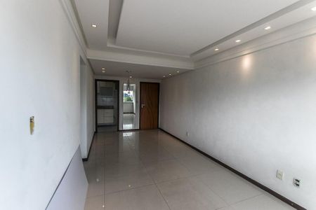 Apartamento para alugar com 70m², 3 quartos e 1 vaga Apartamento para alugar com 70m², 3 quartos e 1 vagaSala