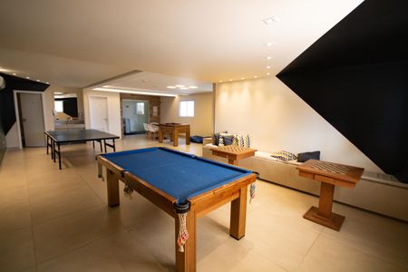 Apartamento para alugar com 55m², 1 quarto e 1 vaga Área comum Sala de Jogos