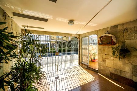 Casa à venda com 233m², 3 quartos e 2 vagasGaragem