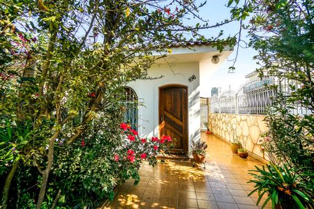 Casa à venda com 233m², 3 quartos e 2 vagasJardim