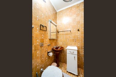 Casa à venda com 233m², 3 quartos e 2 vagasBanheiro da suíte