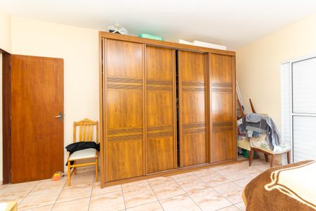 Casa à venda com 147m², 3 quartos e 1 vaga Casa à venda com 147m², 3 quartos e 1 vagaQuarto 1