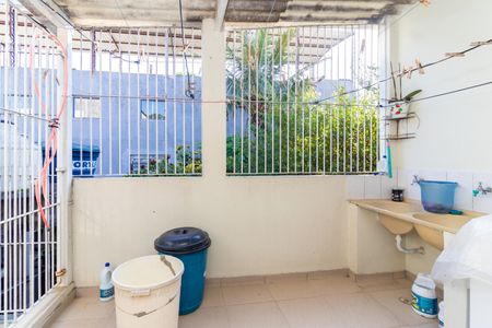 Casa à venda com 147m², 3 quartos e 1 vaga Casa à venda com 147m², 3 quartos e 1 vagaÁrea de Serviço