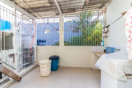 Casa à venda com 147m², 3 quartos e 1 vaga Casa à venda com 147m², 3 quartos e 1 vagaÁrea de Serviço