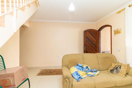 Casa à venda com 147m², 3 quartos e 1 vaga Casa à venda com 147m², 3 quartos e 1 vagaSala