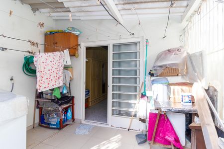 Casa à venda com 147m², 3 quartos e 1 vaga Casa à venda com 147m², 3 quartos e 1 vagaÁrea de Serviço