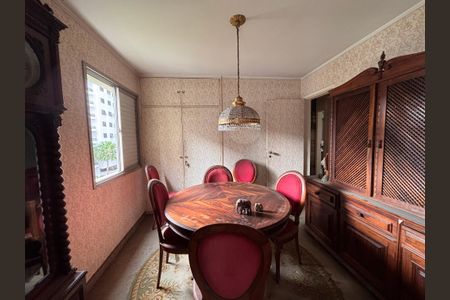 Apartamento à venda com 96m², 2 quartos e 1 vagaSala