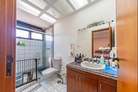 Apartamento para alugar com 145m², 2 quartos e 2 vagas Apartamento para alugar com 145m², 2 quartos e 2 vagasBanheiro do Quarto 2