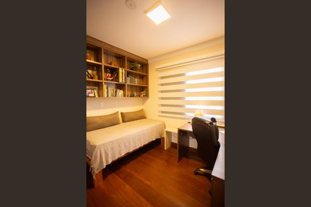 Apartamento à venda com 227m², 4 quartos e 3 vagas Apartamento à venda com 227m², 4 quartos e 3 vagasQuarto 2