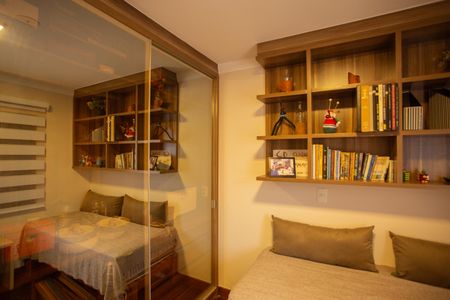 Apartamento à venda com 227m², 4 quartos e 3 vagas Apartamento à venda com 227m², 4 quartos e 3 vagasQuarto 2