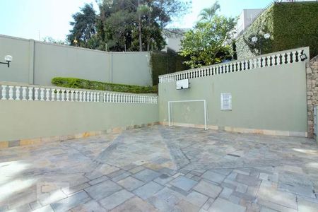 Apartamento à venda com 227m², 4 quartos e 3 vagas Apartamento à venda com 227m², 4 quartos e 3 vagasÁrea comum