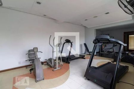 Apartamento à venda com 227m², 4 quartos e 3 vagas Apartamento à venda com 227m², 4 quartos e 3 vagasÁrea comum