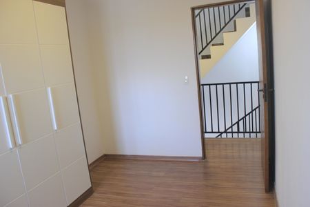 Casa à venda com 250m², 3 quartos e 5 vagasQuarto 2