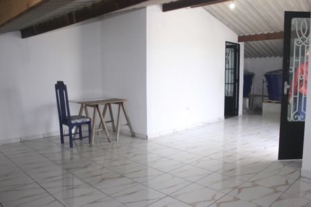 Casa à venda com 250m², 3 quartos e 5 vagasSótão